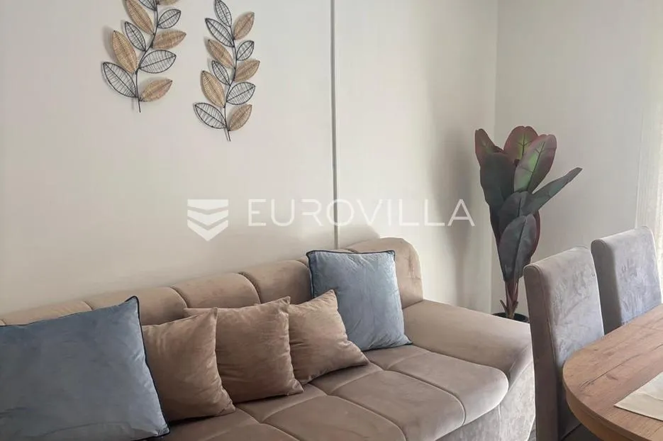 senj, kuća na odličnoj lokaciji u centru od 52 m² sa 87 m² vrta, idealna za život ili odmor - slika 2