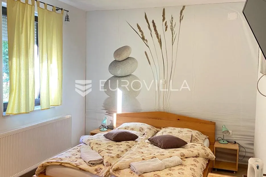 plitvička jezera, korenica, dvije kuće 470 m² - slika 24