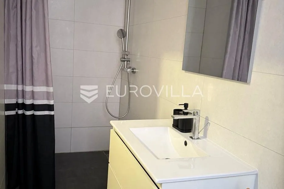 osijek, centar, prodaja, stan 74 m2, kompletno renoviran i namješten - slika 15