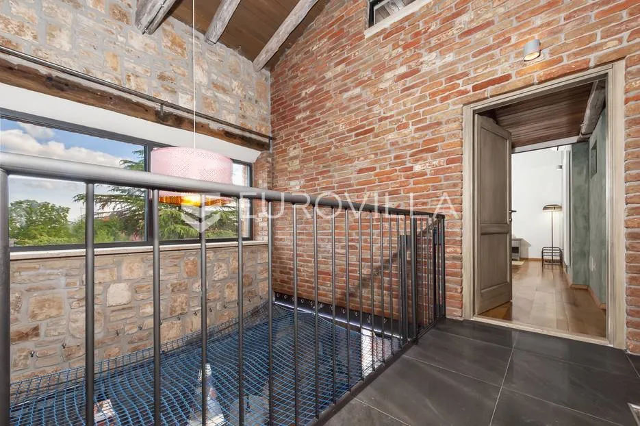 rovinj, šira okolica rovinja posebna samostojeća kuca 200 m² - slika 37