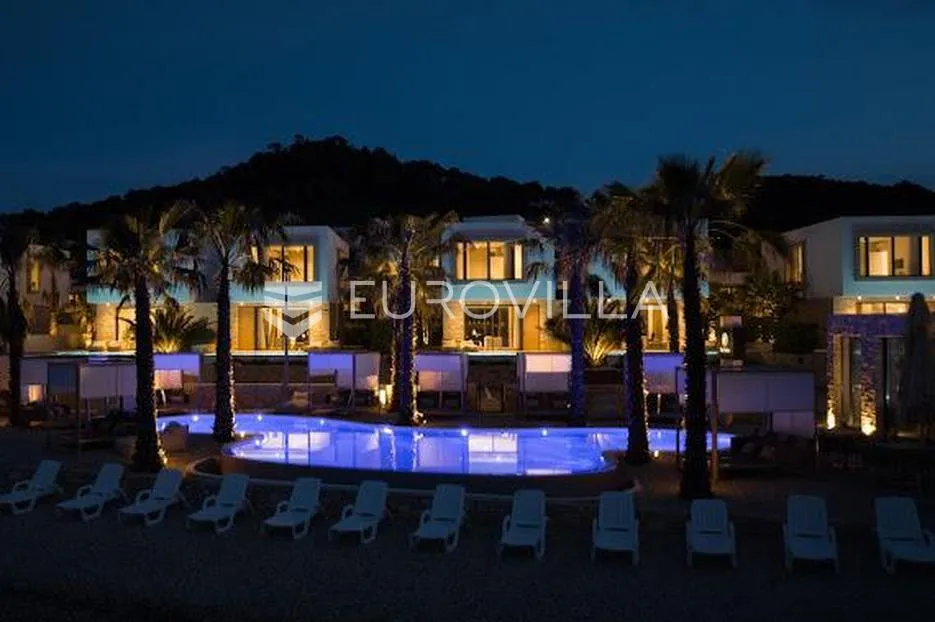 tkon, palms resort, luksuzna vila s bazenom i pogledom na more - slika 17
