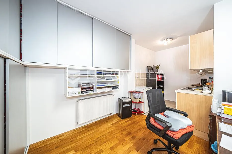 zagreb, prečko, komforan dvosoban stan 51 m² - slika 8