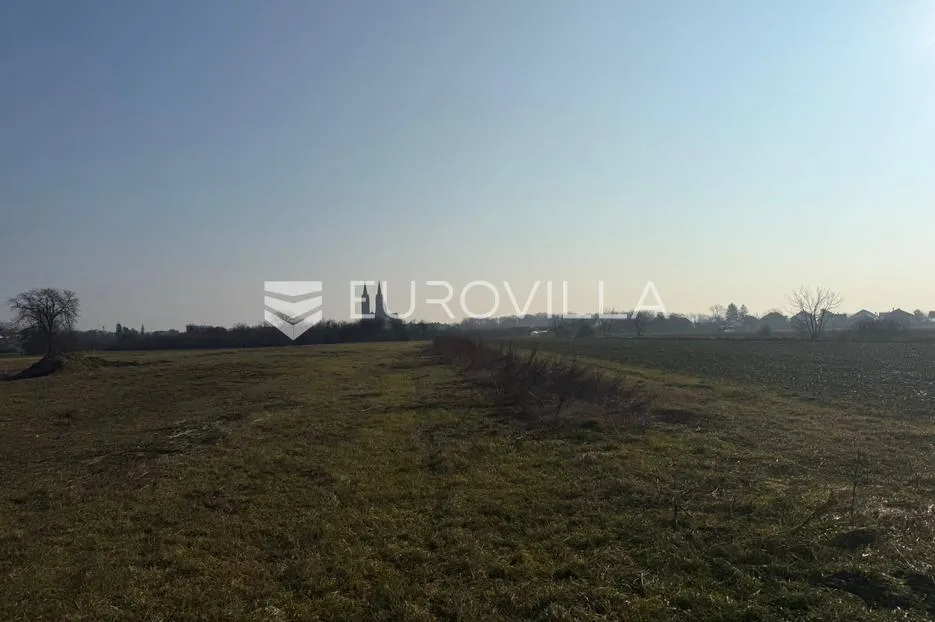 Đakovo, Novo polje, građevinsko zemljište sa 4 građevinske parcele