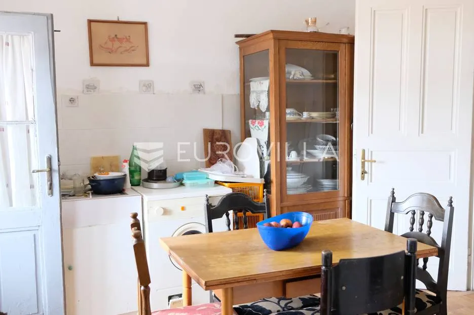centar, martićeva peterosoban stan nkp 126,27 m2 - slika 12