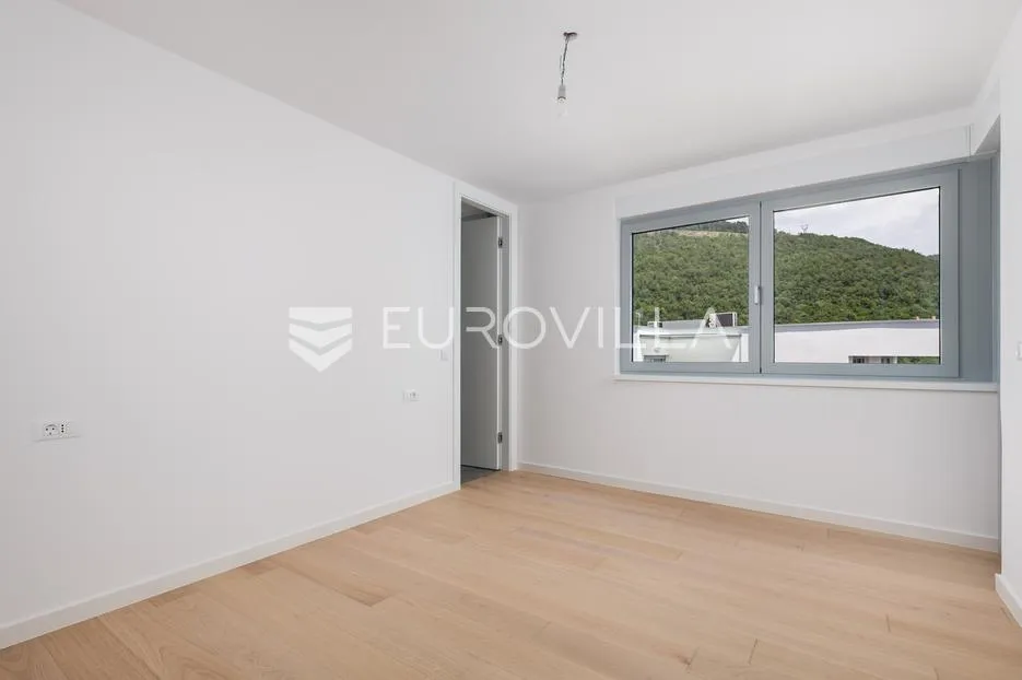 opatija, centar, prekrasan trosoban u novogradnji s pogledom na more nkp 110.54 m2 - slika 18