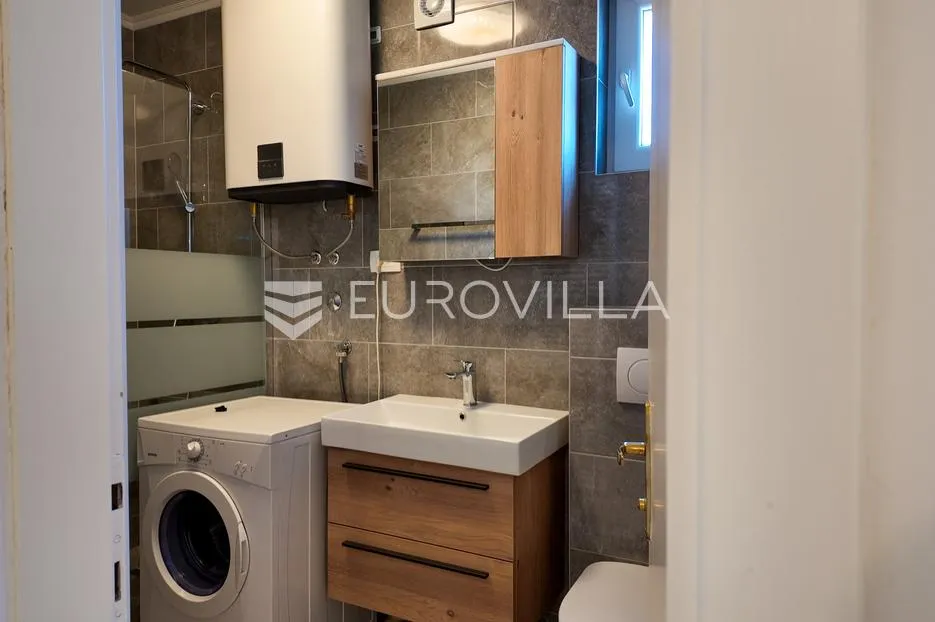 metković, dvosoban stan 80 m² - slika 12