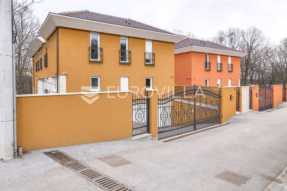 maksimir luksuzna obiteljska vila 600 m² - slika 34