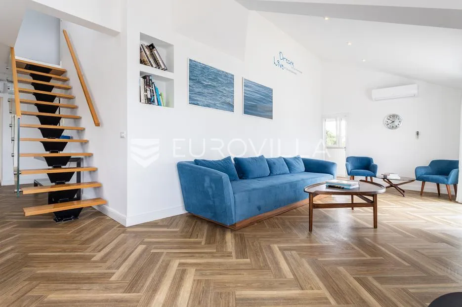 trogir, čiovo, moderan penthouse s panoramskim pogledom na more - slika 2