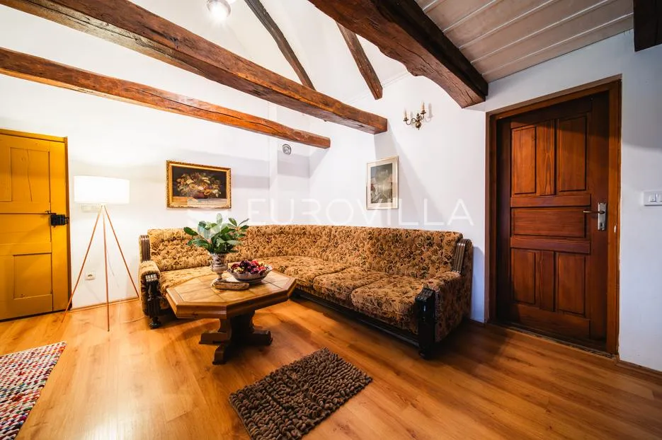 breznica, kuća s uhodanim turističkim najmom - slika 16