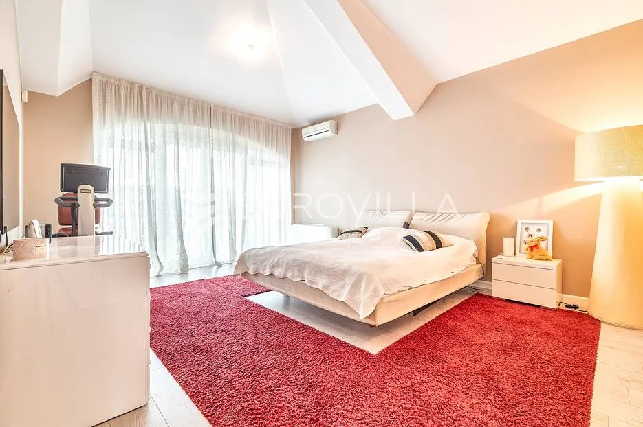 zagreb, remete, obiteljska kuća 450 m2 s bazenom - slika 10