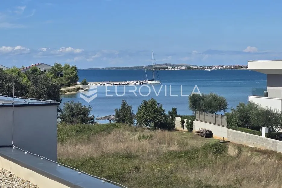 zadar, zaton, trosoban stan s krovnom terasom, 50 m od mora - slika 3
