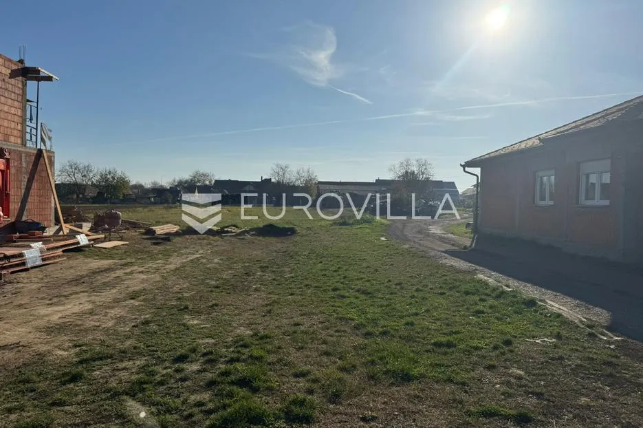 đakovo, vila, dva građevinska zemljišta ukupno 796 m² - slika 4