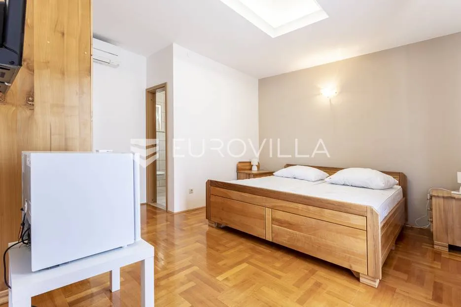 trogir, prekrasan hotel 2.408,84 m² sa pogledom na more - slika 22
