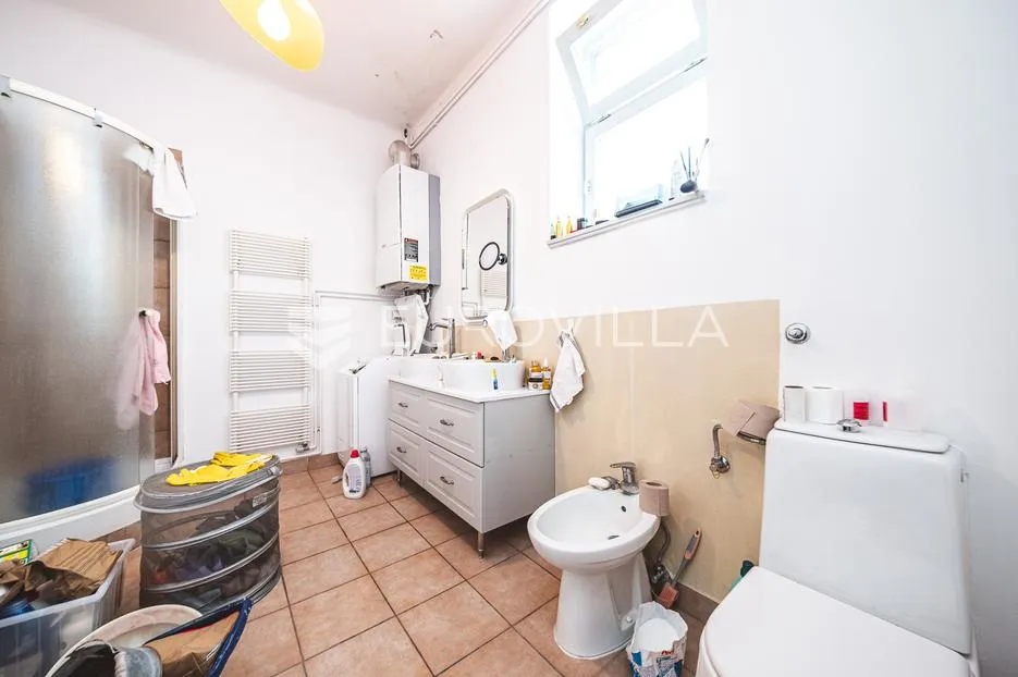 zagreb, centar, gundulićeva, prekrasan stan 144 m² u izvrsnoj zgradi s liftom - slika 12