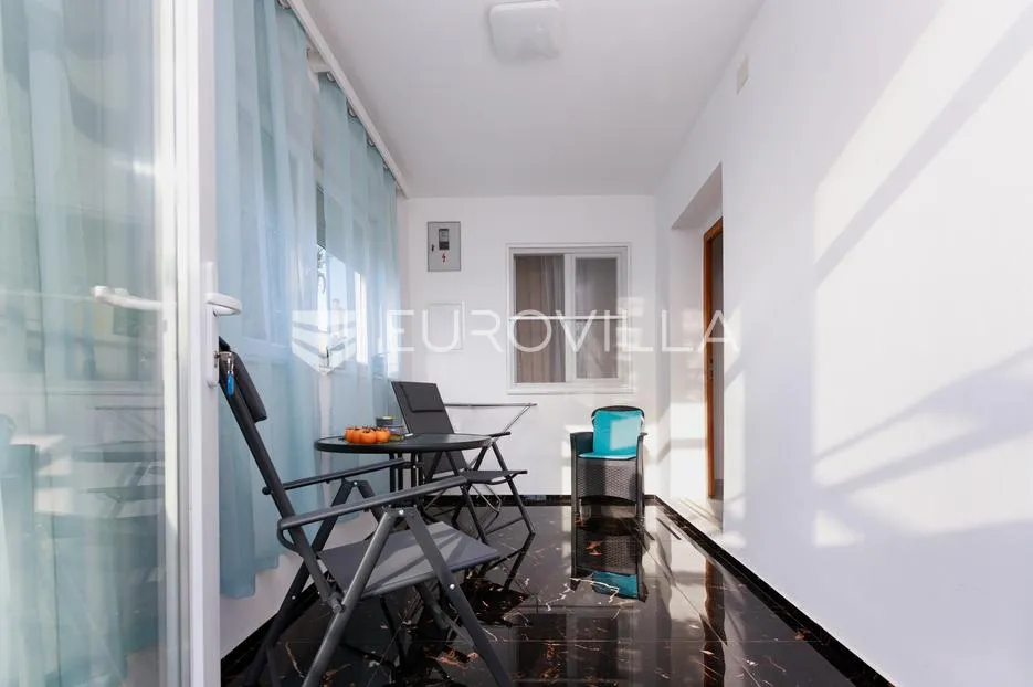 senj, kuća 160 m² s vrtom i pogledom na more - slika 12