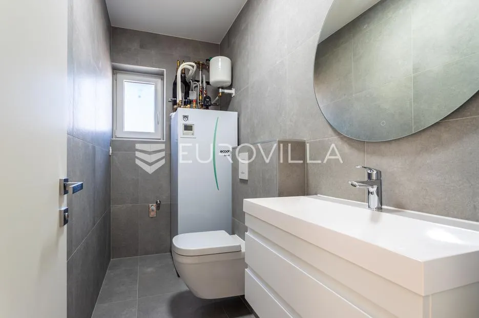 vodice, novogradnja, penthouse s krovnom terasom i pogledom na more, 137,93 m² - slika 8