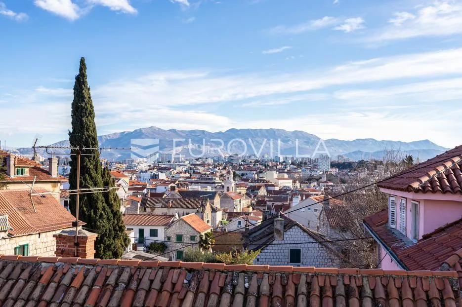 split, marjan, predivan dvosoban stan s pogledom na more i grad, dugoročan najam - slika 12
