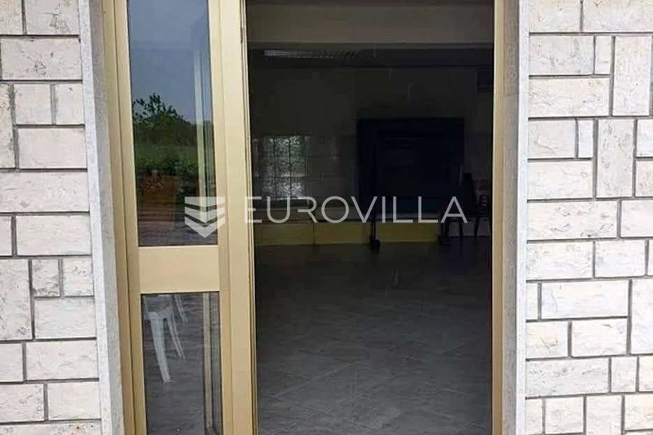 krnica, peruški, poslovni prostor za tihu djelatnost, 60 m2 - slika 2