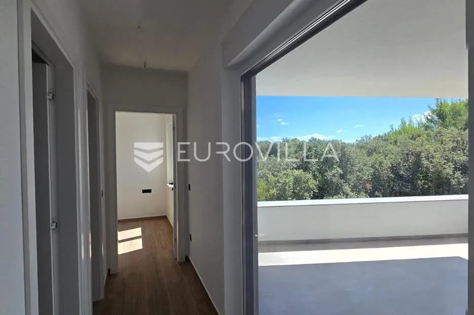 zadar, petrčane, penthouse s krovnom terasom i pogledom na more - slika 13