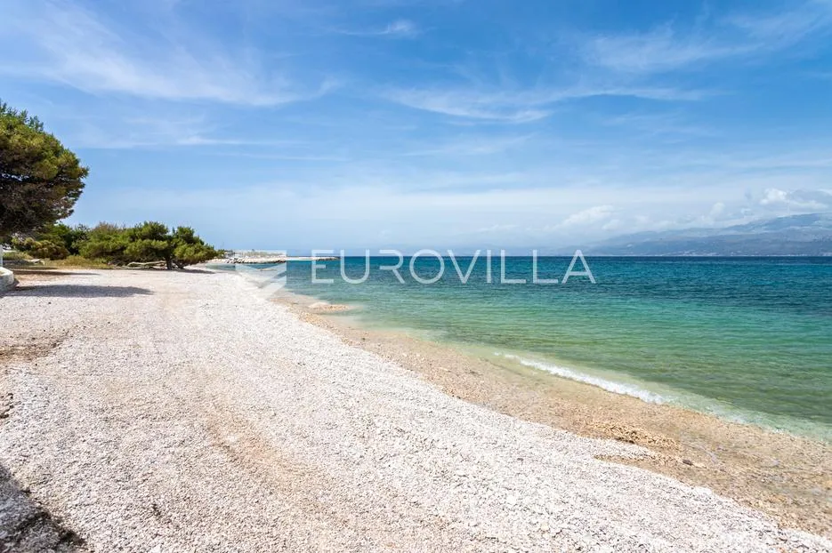 brač, supetar, građevinsko zemljište, uz samo more - slika 5