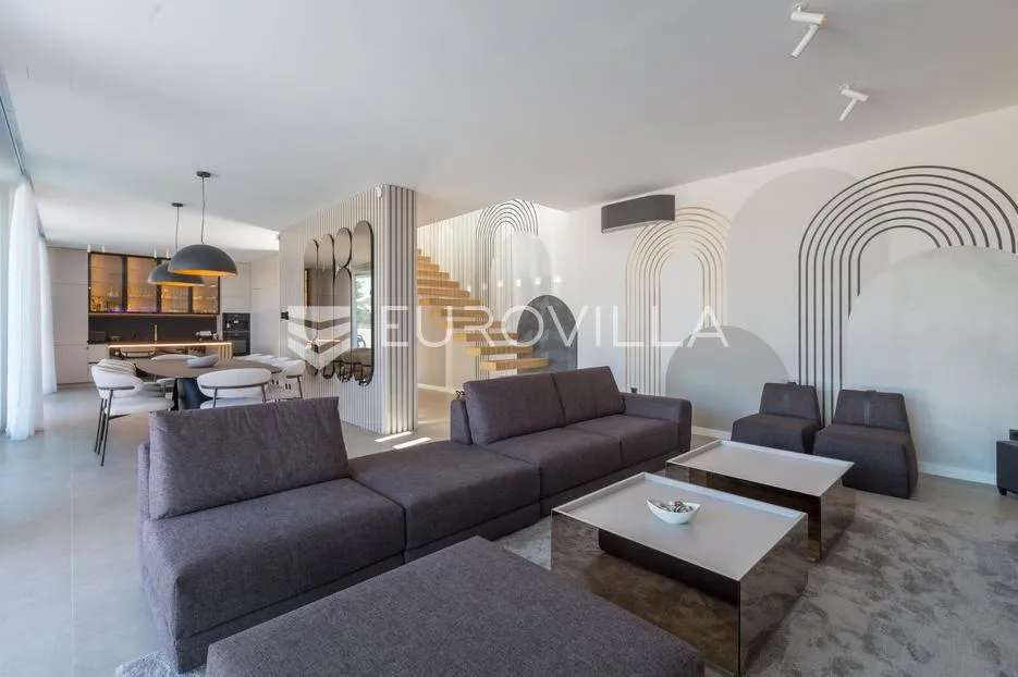 istra, rovinjsko selo, moderna novogradnja 222m2 s bazenom - slika 22