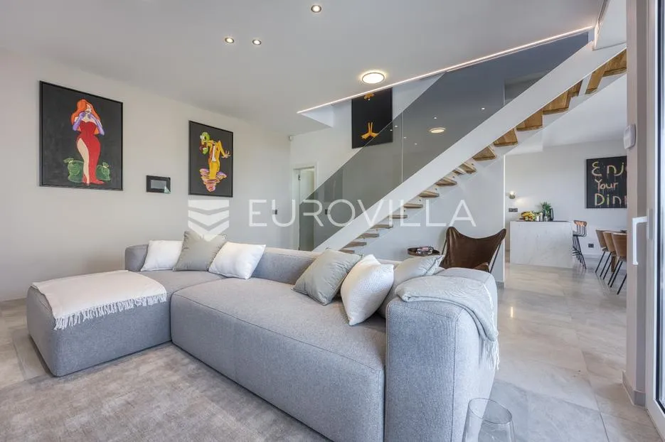 crikvenica, luksuzna vila, kuća, 280 m², okućnica 526 m², pogled na more - slika 7