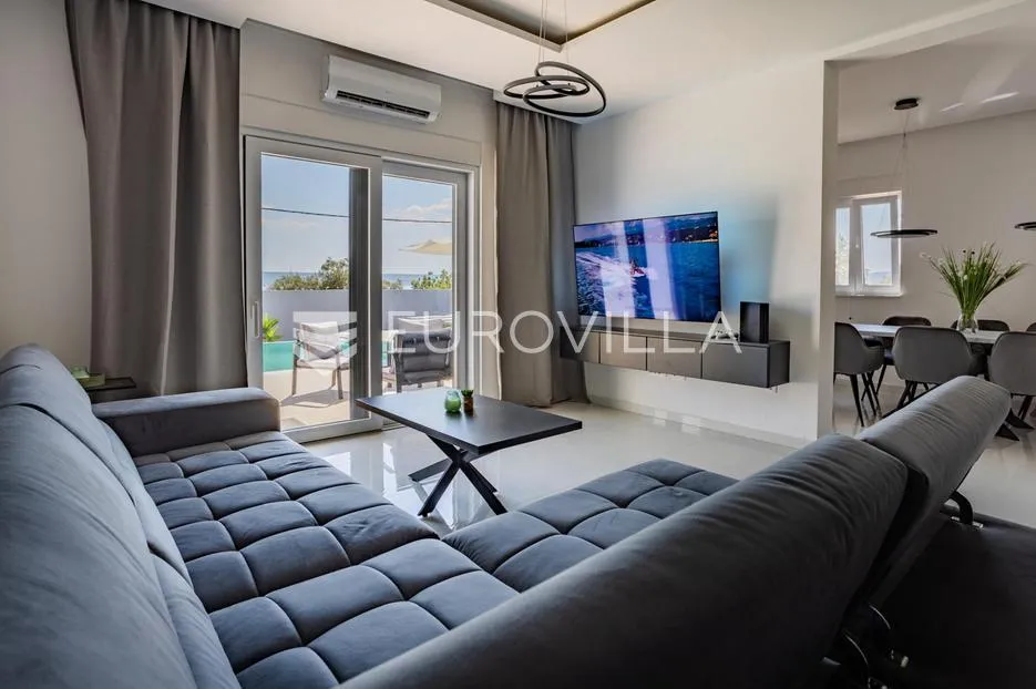 zadar, maslenica, luksuzna villa kraj mora - slika 2