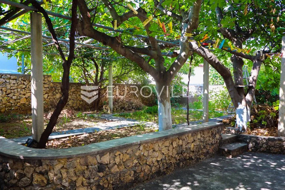 zadar, ražanac, kuća za renovaciju s pogledom na more i velebit - slika 7