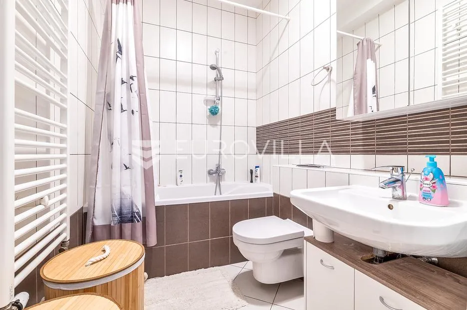 zagreb sveti duh peterosoban stan nkp 145,50 m2 loggia + 2 pm najam - slika 12