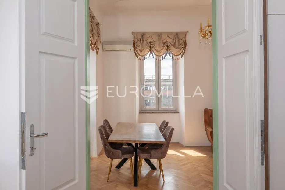 rijeka, centar, prostrani dvosoban stan 84 m², balkon - slika 3