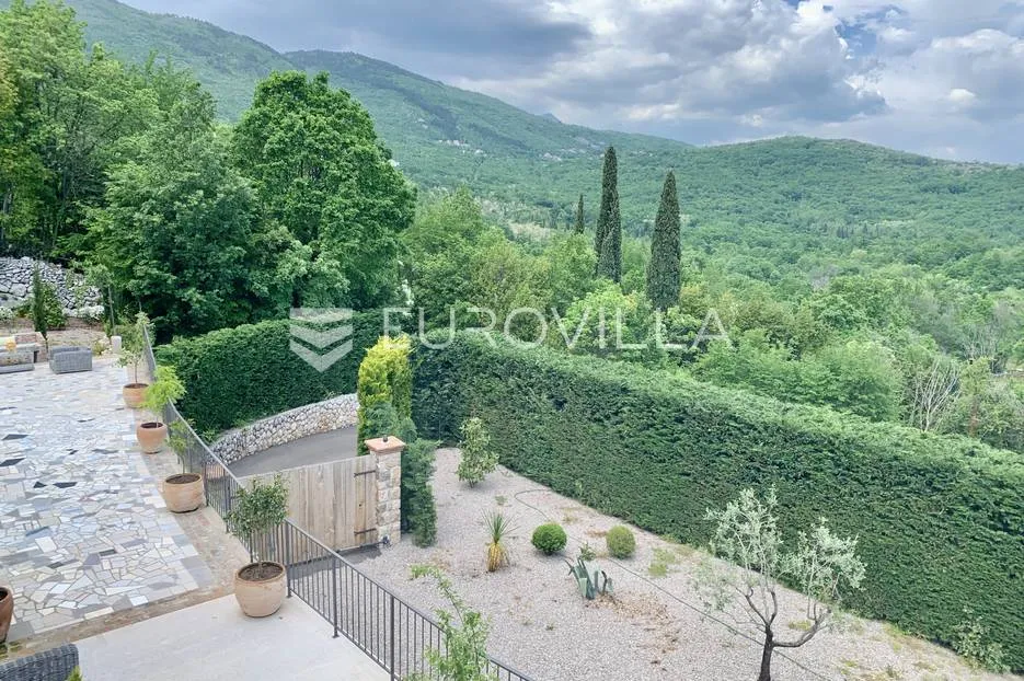 brseč - predivna luksuzna vila s bazenom i panoramskim pogledom na more - slika 6