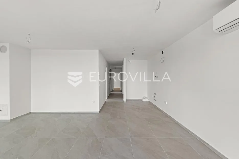 istra, novigrad, stan s 2 spavaće sobe na 1. katu 98 m² parkirno mjesto - slika 23