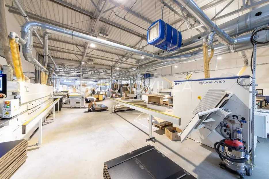 osijek, prodaja najam poslovni kompleks, 2.100 m² na zemljištu od 4200 m² - slika 14
