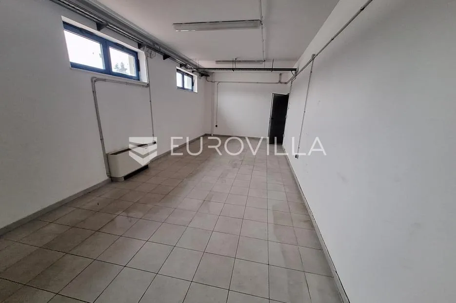 gospić, proizvodna hala 3800 m², višenamjenska mogućnost - slika 13