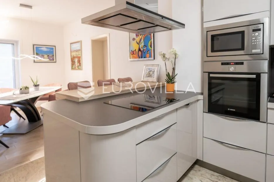 opatija, matulji, predivna moderna villa 400 m2 s bazenom - slika 9