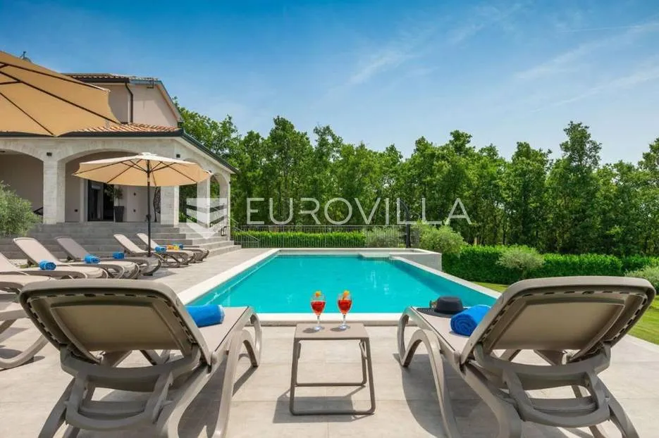 vižinada, rustikalna vila s bazenom i panoramskim pogledom na more - slika 17