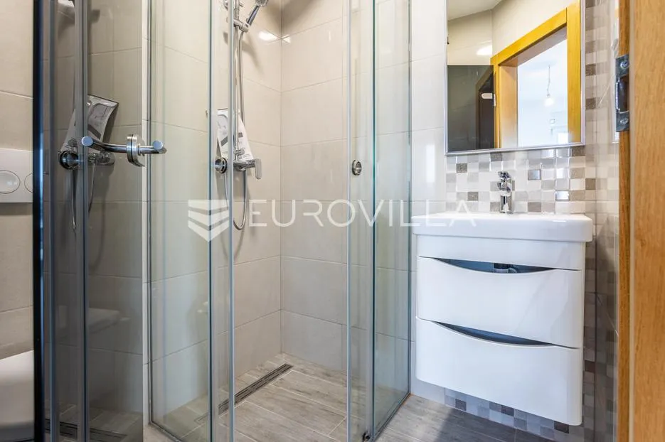 primošten, moderan stan, 83,05 m² - slika 9