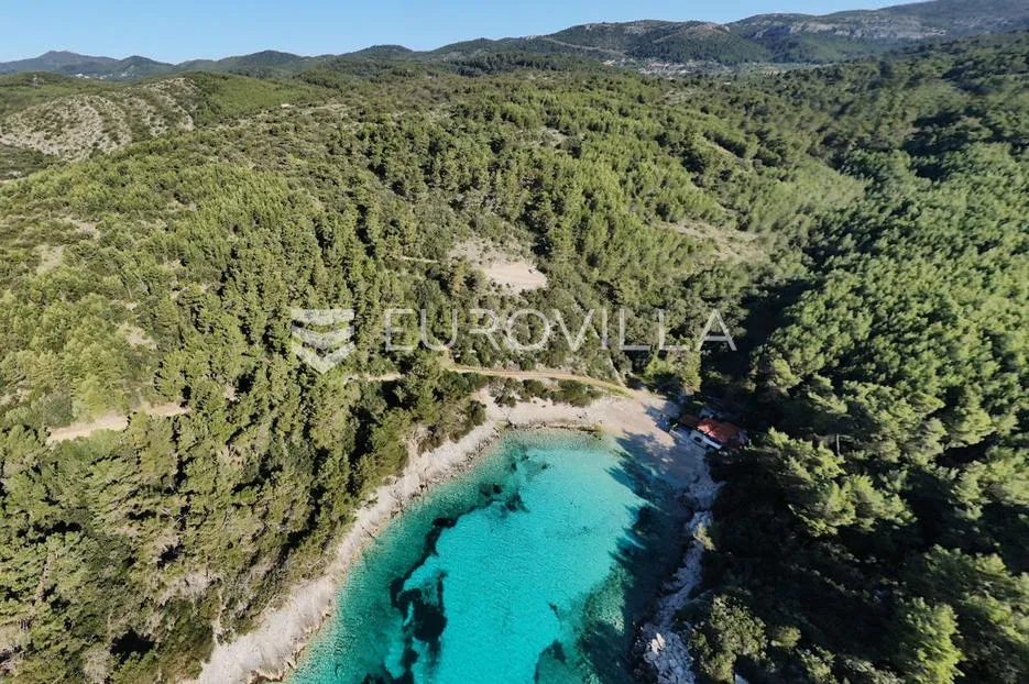 čara, uvala žitna, atraktivna parcela prvi red uz more u zoni t2, 7.389 m² - slika 2