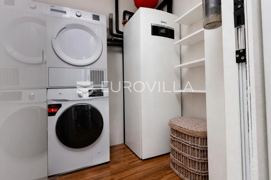 matulji, penthouse peterosobni dvoetažni stan160 m², terasa 130 m² i privatna okućnica 250 m² - slika 13