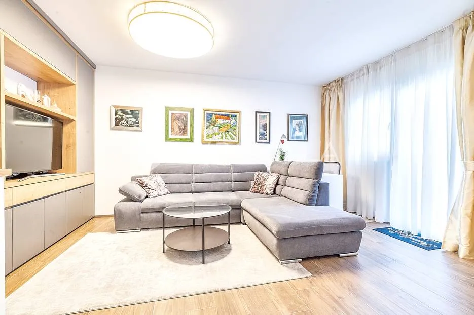 Zagreb, Kustošija prekrasan trosoban stan 87 m²