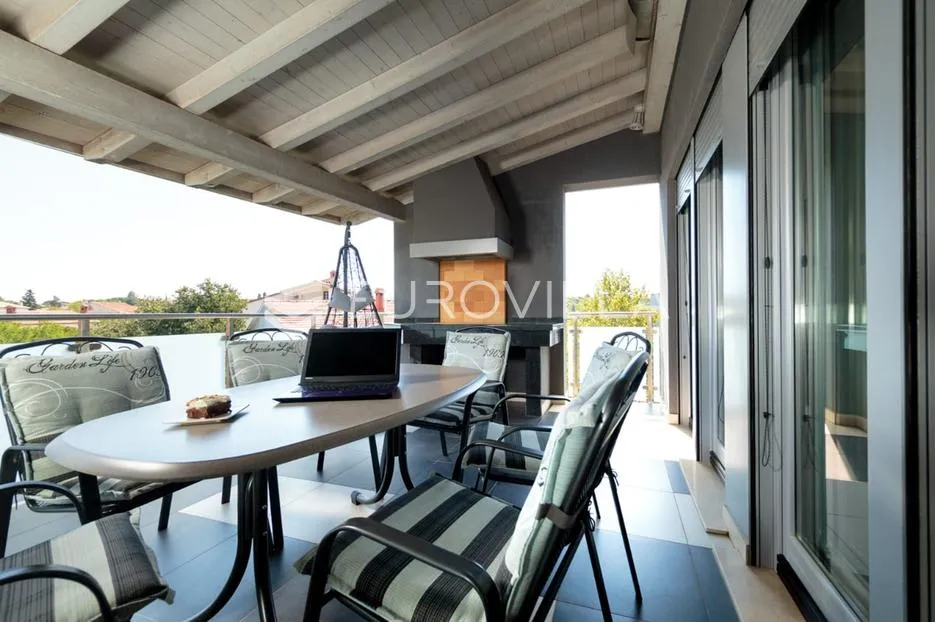 pula, dolinka, luksuzan trosoban stan 129 m², novogradnja, blizina mora i centra - slika 40