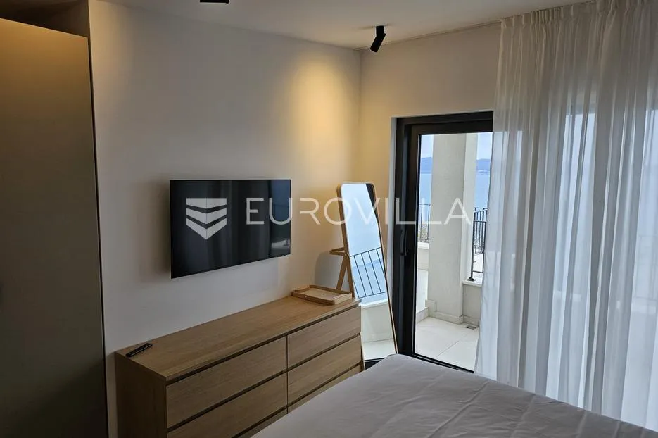 podstrana, vila s 4 sobe, bazenom i panoramskim pogledom na more - slika 9