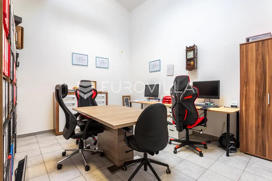 sinj, kukuzovac, poslovna zgrada u gospodarskoj zoni, površine 1.648 m² - slika 20