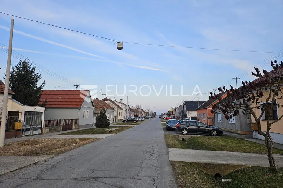 čepin, centar, zemljište 1000 m² na odličnoj lokaciji - slika 2