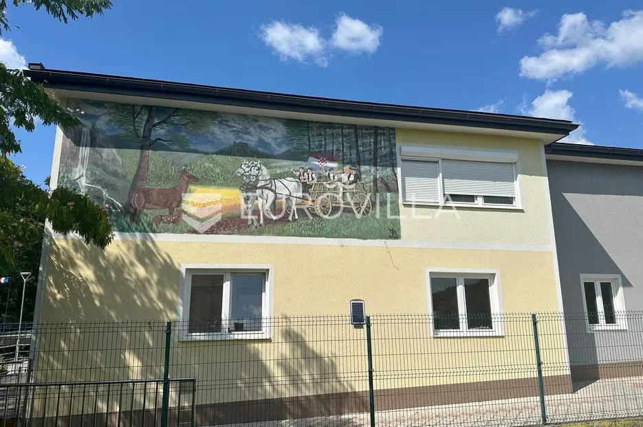 velika, moderna kuća 386 m² sa stambenim i poslovnim dijelom - slika 13