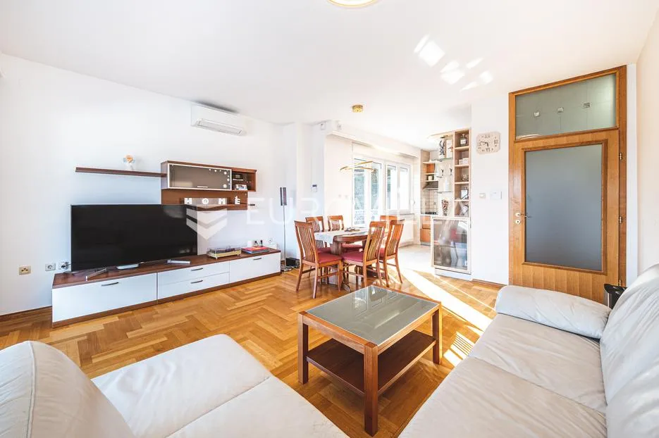 Medveščak, Nemetova, četverosoban stan 82 m² u novijoj gradnji, ukupne površine 105 m², GARAŽA - Zagreb