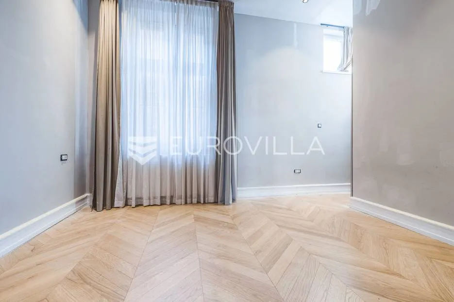 zagreb, zrinjevac luksuzan namješten četverosoban stan 170 m² - slika 14