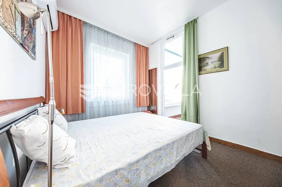 otok krk, njivice, prekrasna kuća s pogledom na more nkp 244 m2 - slika 22