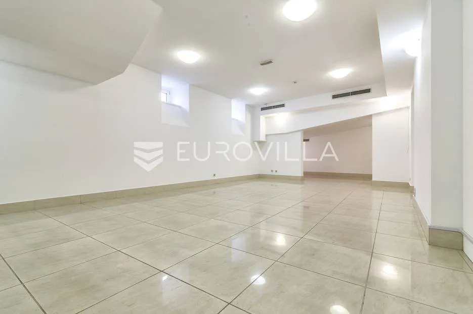 zagreb, donji grad, open space poslovni prostor 60 m² u suterenu poslovne zgrade - slika 3