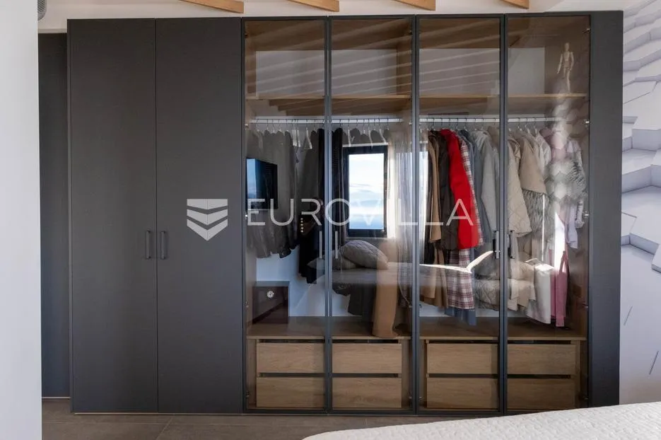 opatija, prekrasan penthause 228 m² s besprijekornim pogledom - slika 35